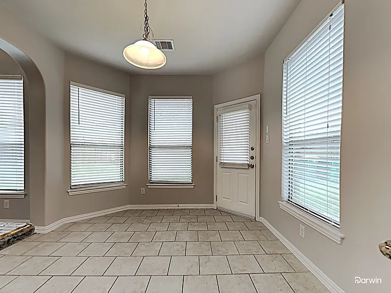 7239 Thelfor Ct — Photo 7