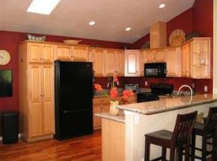 300 E Fork Rd, Williams, OR 97544