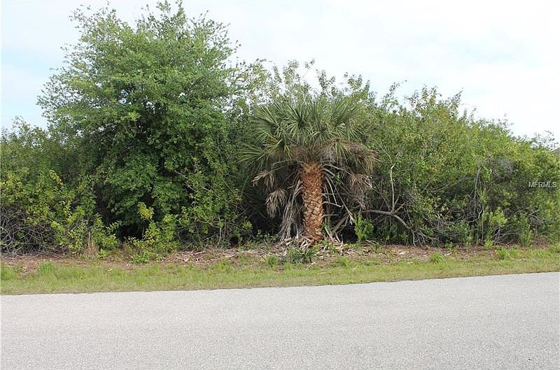 1st image of 15752 Hennipen Cir
