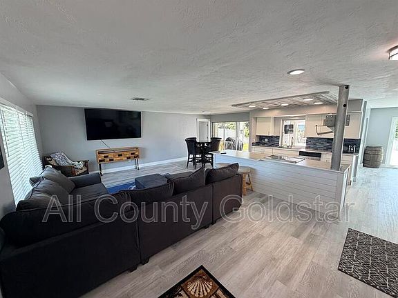 3rd image of 4502 Wynkoop Cir
