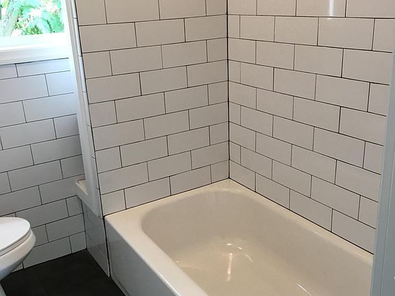 4th image of 19 Saint Marys Pl Floor 2