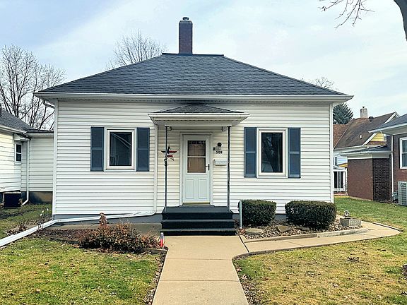 2nd image of 509 S Bloomington St