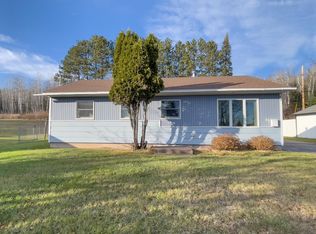 48 Davis Dr, Silver Bay, MN 55614