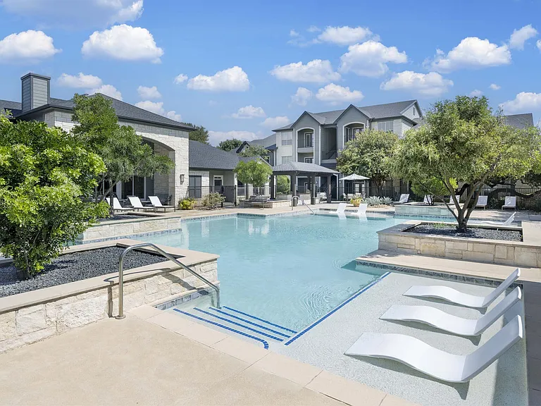 Camden Amber Oaks — Photo 29