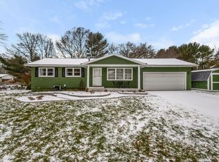 487 Horton Rd, Muskegon, MI 49445