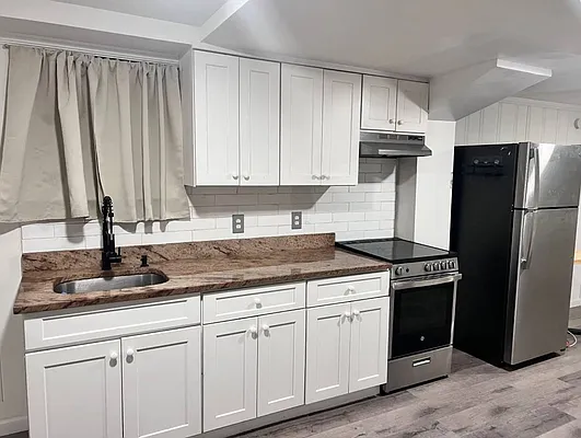 Rented by Fifth & Forever LLC | media 8