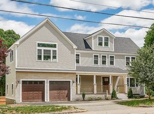 1024 Greendale Ave, Needham, MA 02492