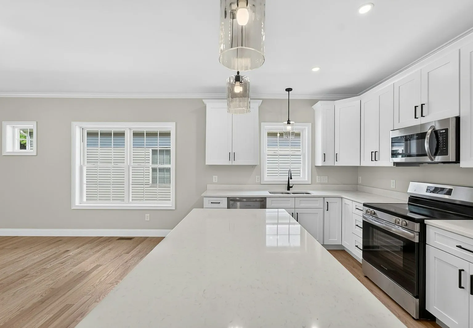 5 Devon Place — Photo 3