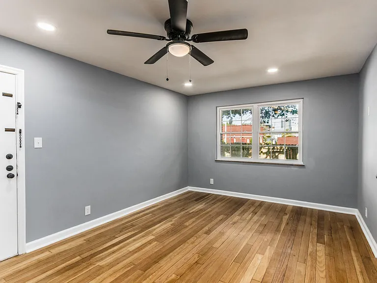 20 E Deshler Ave #1-8 — Photo 2
