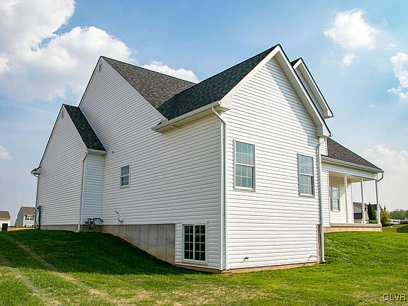 4th image of 2170 Eagles Landing Dr #104