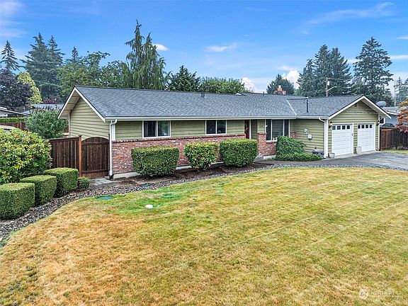 4th image of 2205 125th Avenue Ct E