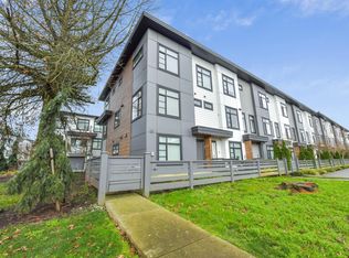 7127 193a St #31, Surrey, BC