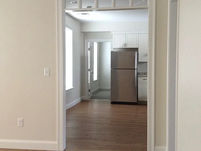 359 Main St #2 — Photo 4