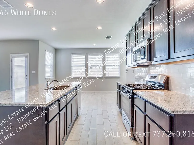 146 White Dunes Dr — Photo 9