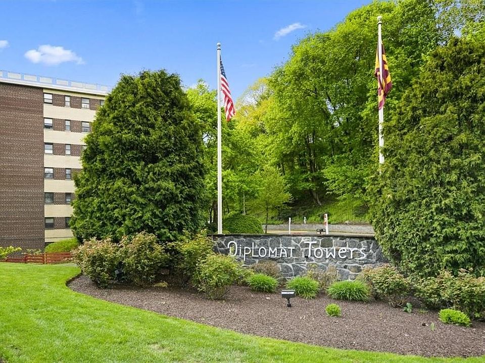 1st image of 200 Diplomat Drive #2P
