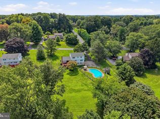 111 Skyline Dr, Landenberg, PA 19350