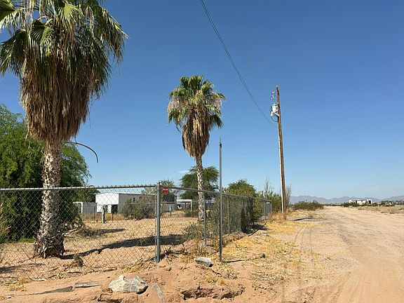 4th image of 9609 S Taylor Ave