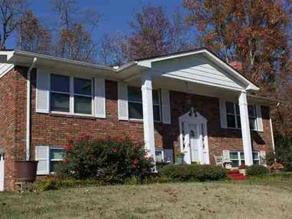 1425 Doyal Dr, Morristown, TN 37814