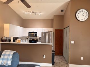 19040 NW 85th Ave, Hialeah, FL 33015