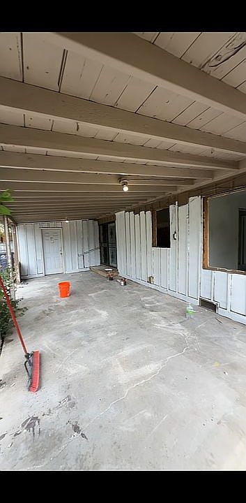 2nd image of 945 N Zenobia St