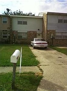 4th image of 11806 W Barrington Dr
