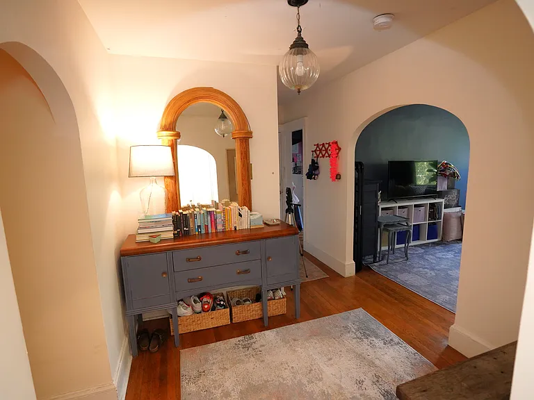 33 Dwight St #3 — Photo 2