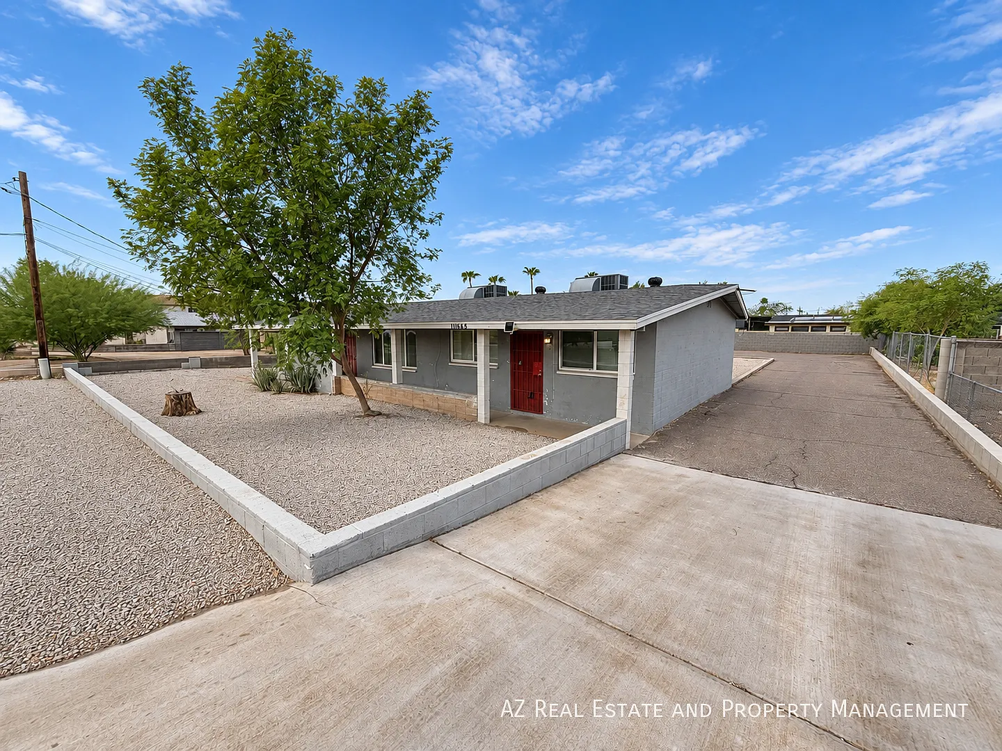 Bright Phoenix Apartment In A Prime Central Location $500 Deposit One Month Free W/ 13-Month Lease! — Photo 3
