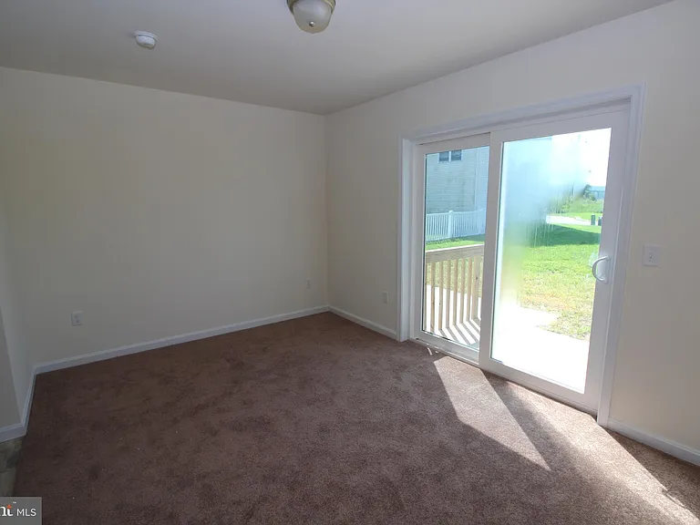 82 Filbert Dr — Photo 11