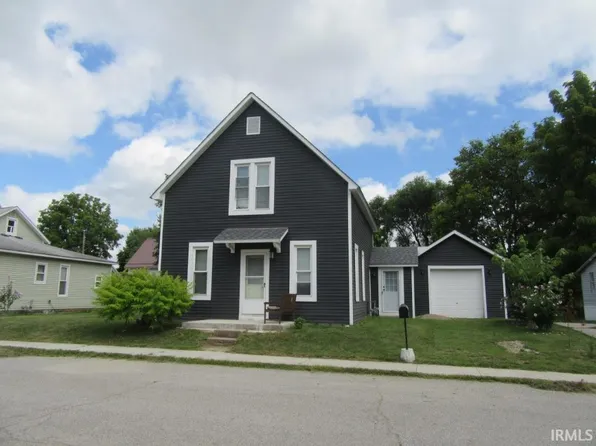 303 Jackson St, Ligonier, IN 46767