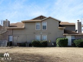 2214 Creekside Ln, Georgetown, TX