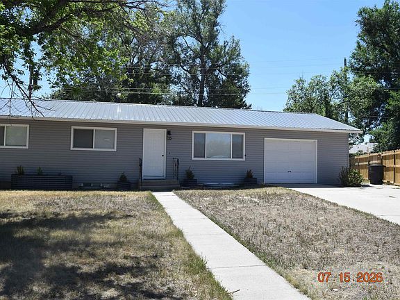 2nd image of 12 Lakota Ct