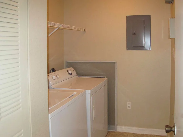 5572 Metrowest Blvd #5-310 — Photo 10