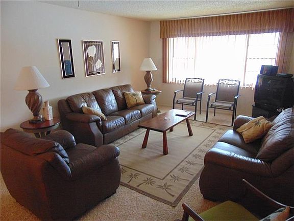 5th image of 5286 81st St N APT 22