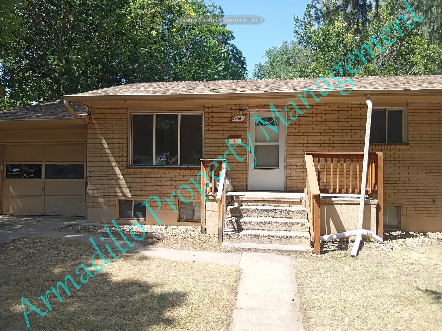 3 bed, 1.0 bath, 2000 sqft, $1,750 — Photo 1