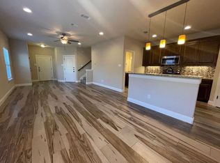 7900 Butler Ct, Benbrook, TX 76116