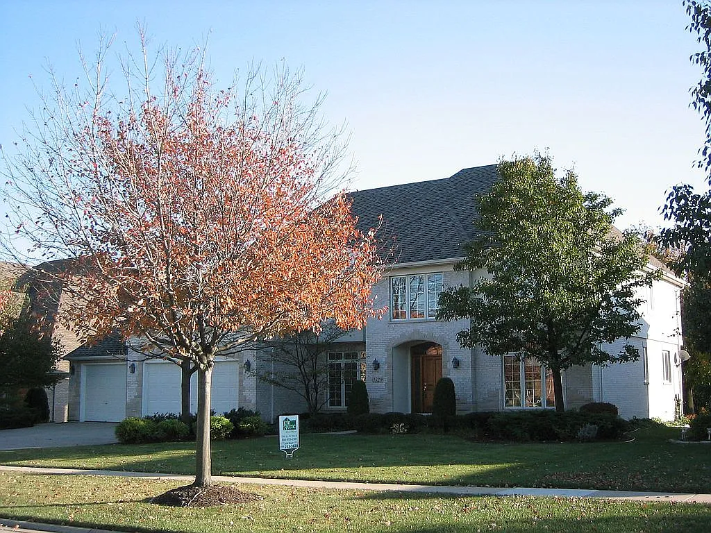 1529 Darien Club Dr photo 1