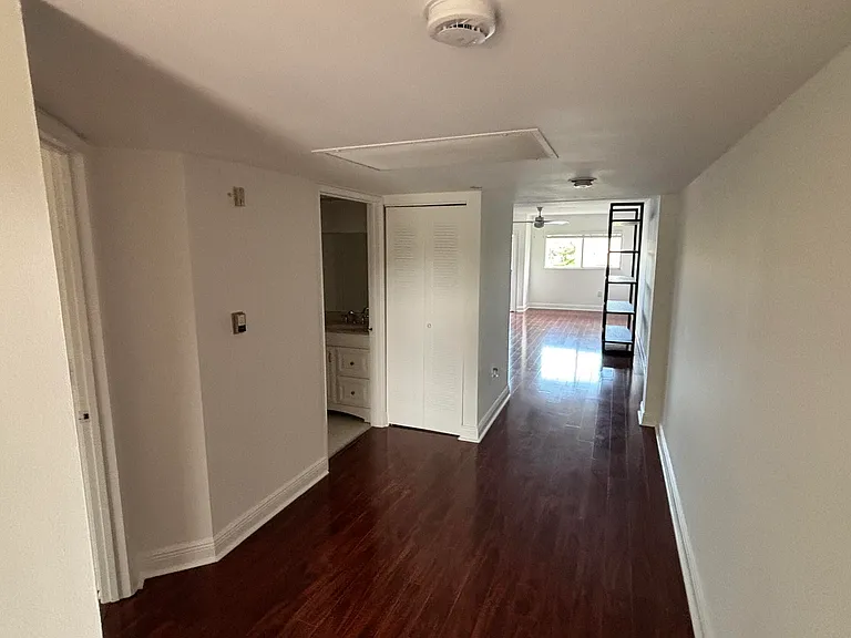 1001 SW 141st Ave #311K — Photo 5