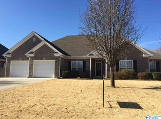 2305 Rockingham Ln, Decatur, AL 35603