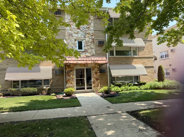 10405 S Keating Ave APT 1B, Oak Lawn, IL 60453