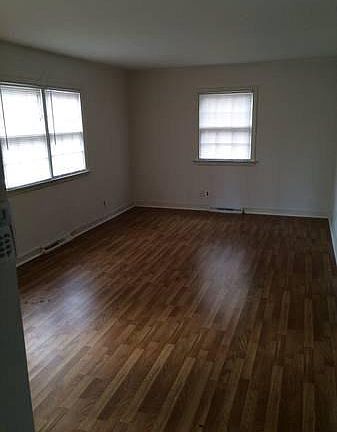 2nd image of 8410 Hood Dr