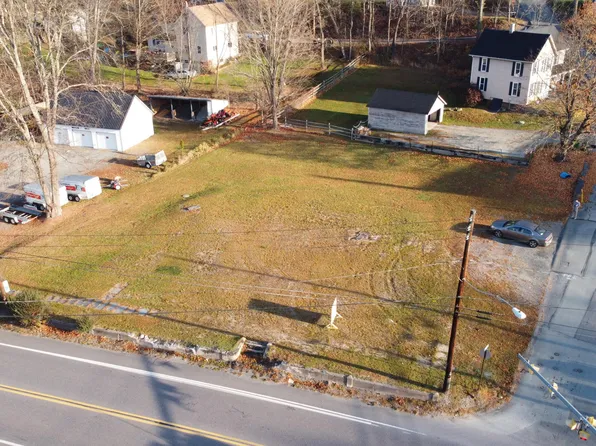 672 Texas Palmyra Hwy, Honesdale, PA 18431