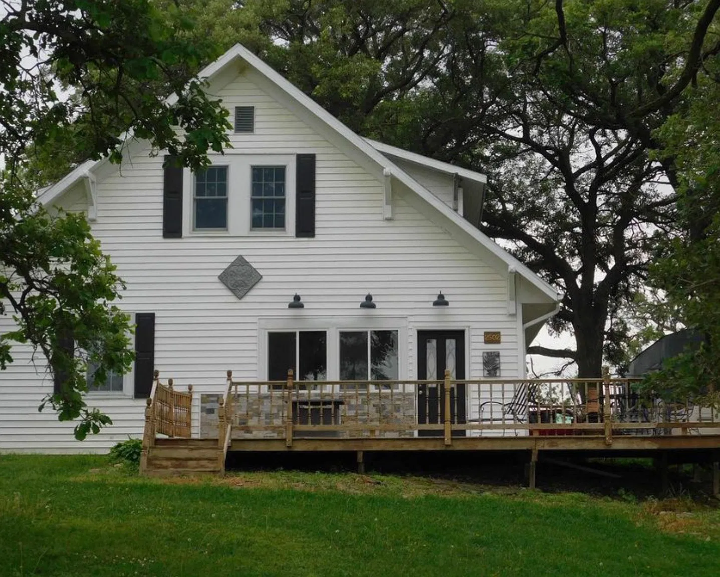 4 bed, 2662 sqft, $1,950 — Photo 3