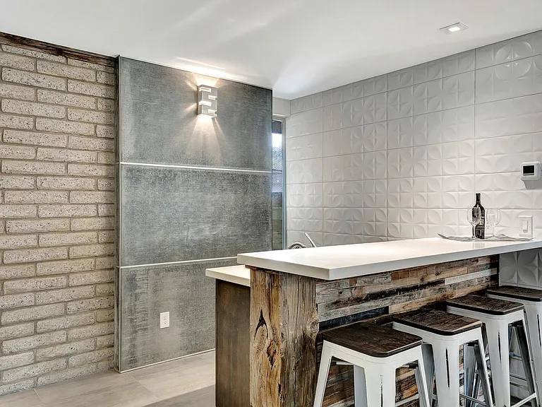 6316 E Delcoa Ave — Photo 16