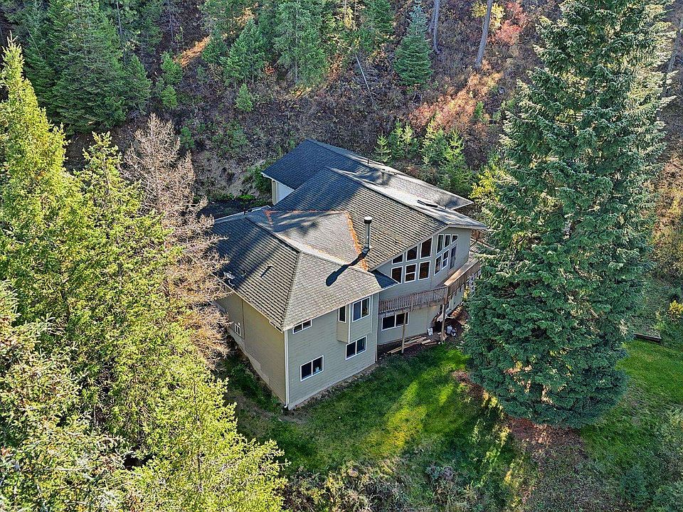 1st image of 30324 N Elk Chattaroy Rd