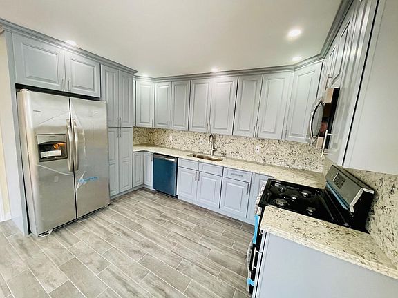 4th image of 161-42 88th St