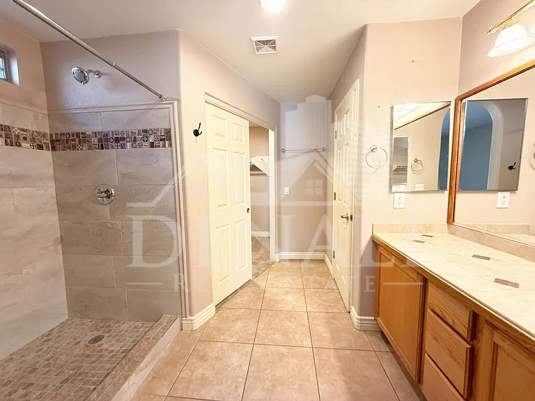 4148 E Brighton Way — Photo 12