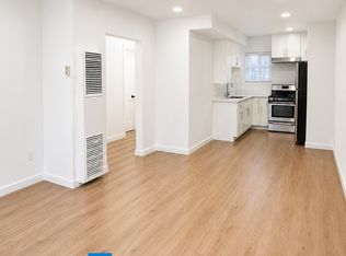 5739 Halbrent Ave APT 25, Van Nuys, CA 91411
