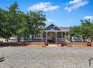 12001 Tumbleweed Rd, Juniper Hills, CA 93543