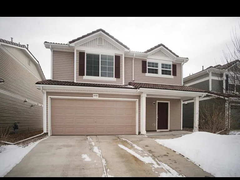 4406 Perth Cir — Photo 1