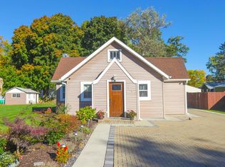 320 Negley Ave, Delavan, WI 53115